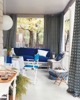 outdoor porch curtains-blue white_outdoorrooms_may06_domino