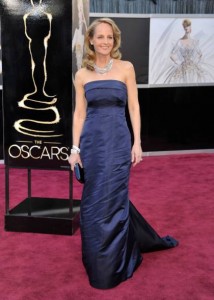 oscars-2013-helen-hunt-red-carpet(2)__width_420