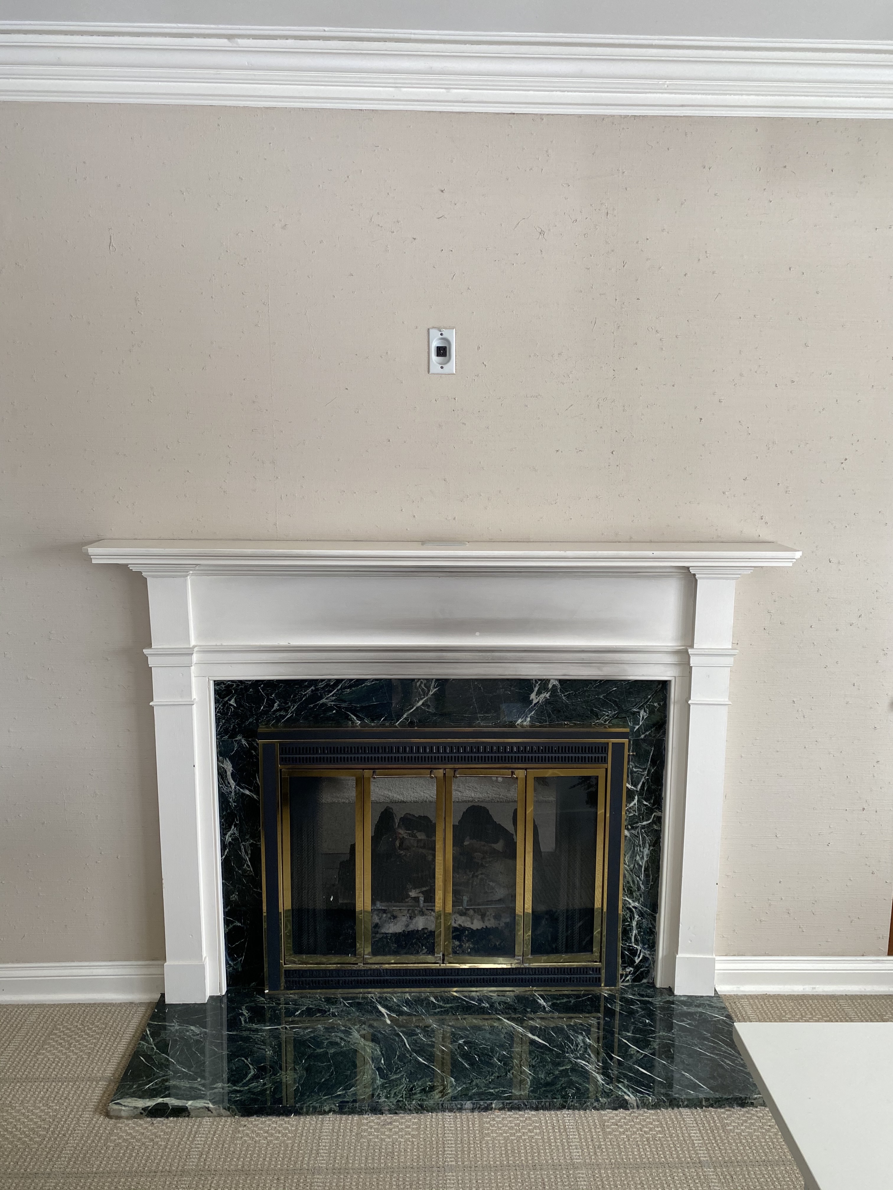 Outdated Fireplaces, How To Fix A Fireplace Surround